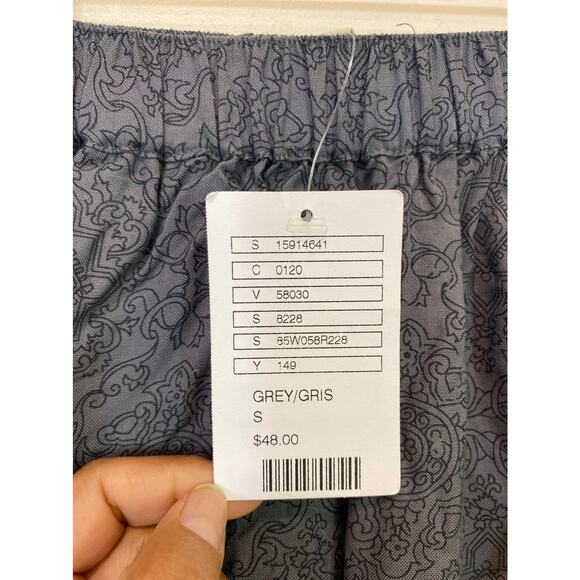 NWT Silence and Noise Small Gray Skirt With pockets - Picture 3 of 6